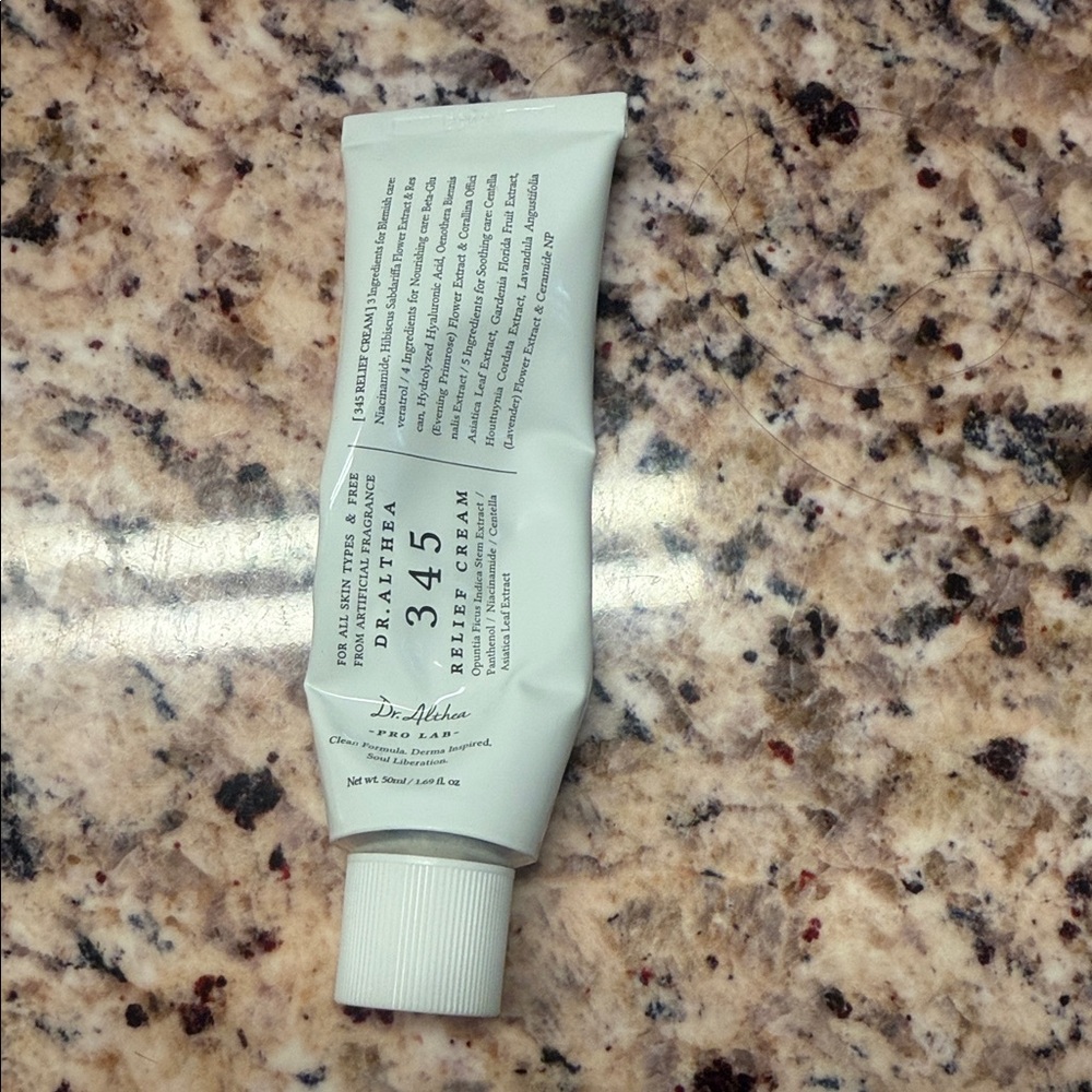 345 Relief Cream - White